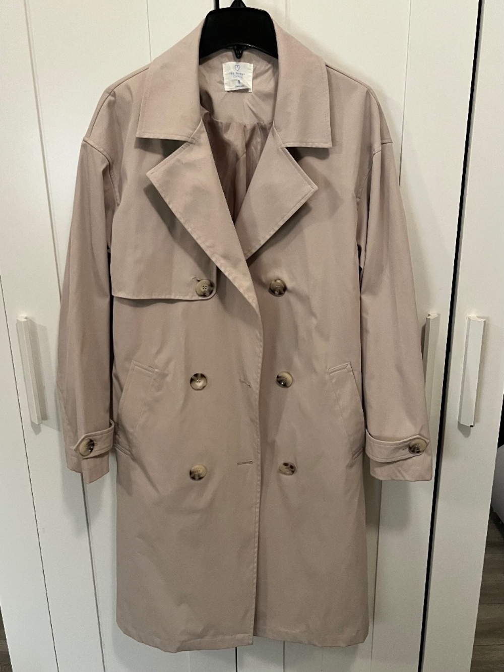 cream trench coat, small